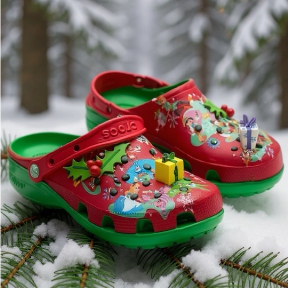 Disney Christmas New Mickey Holiday Crocs Clog Size 12